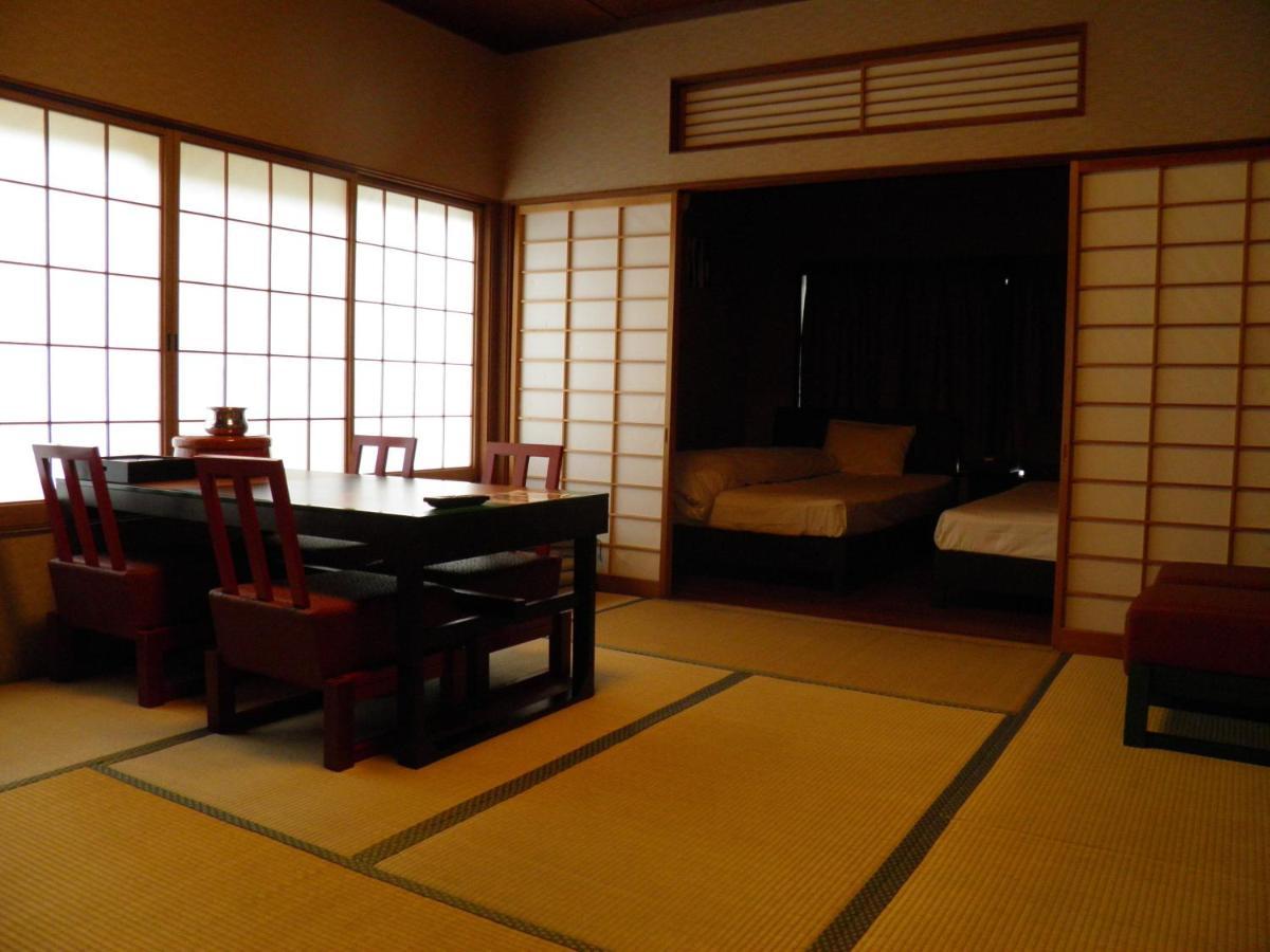 ホテル 旬樹庵 若の湯 千曲市 部屋 写真
